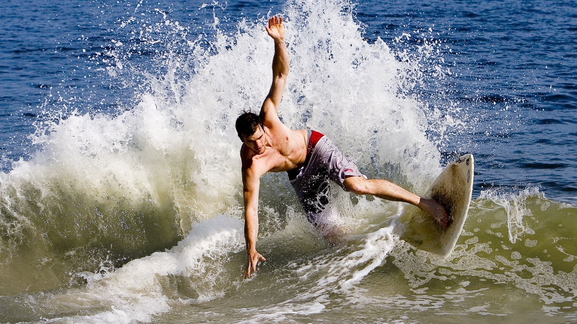 中立代表队A仰泳选手实力大幅提升，仰泳中国队